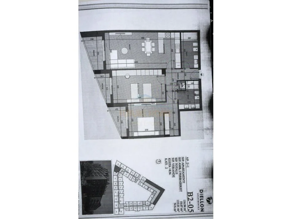 Tirane, shitet apartament 2+1+Ballkon Kati 2, 135 m² 135.000 € (Paskuqan)