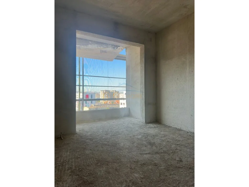 Tirane, shitet apartament 2+1+Ballkon Kati 6, 101 m² 195.000 € (Olia Residence, Jordan Misja)