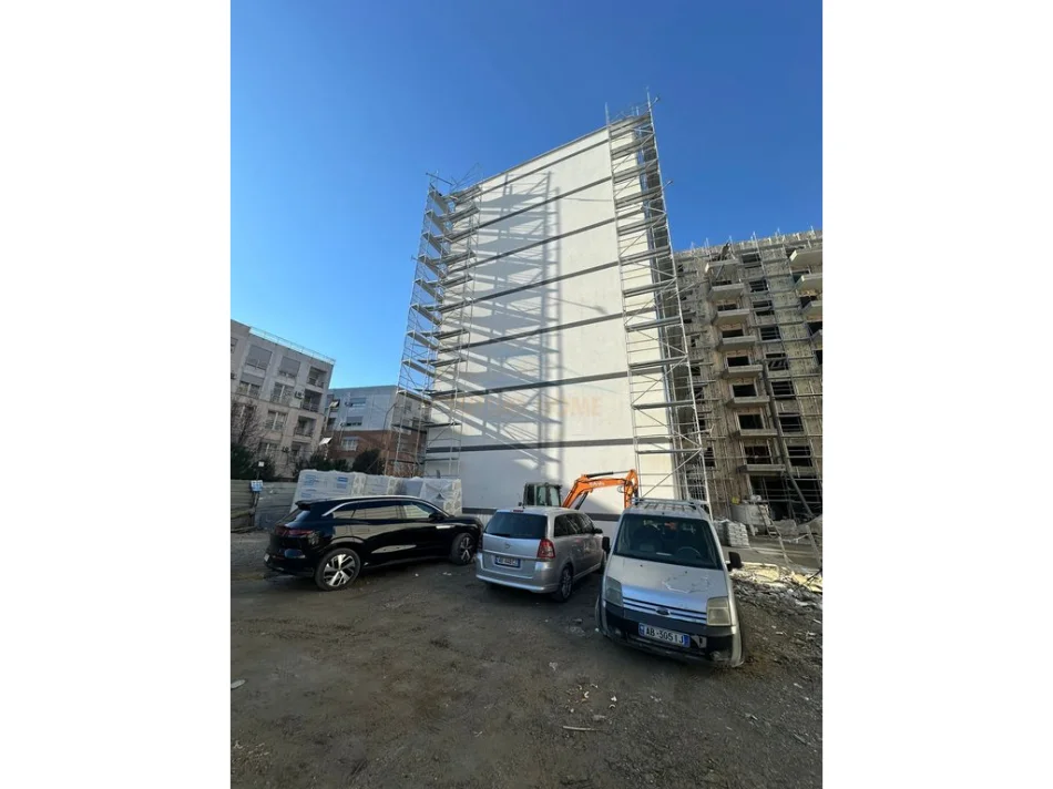 Tirane, shitet apartament 2+1+Ballkon Kati 6, 101 m² 195.000 € (Olia Residence, Jordan Misja)