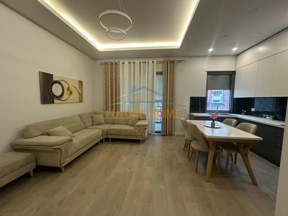 Tirane, jepet me qera apartament 2+1 Kati 1, 114 m² 1.200 € (Kompleksi Delijorgji)