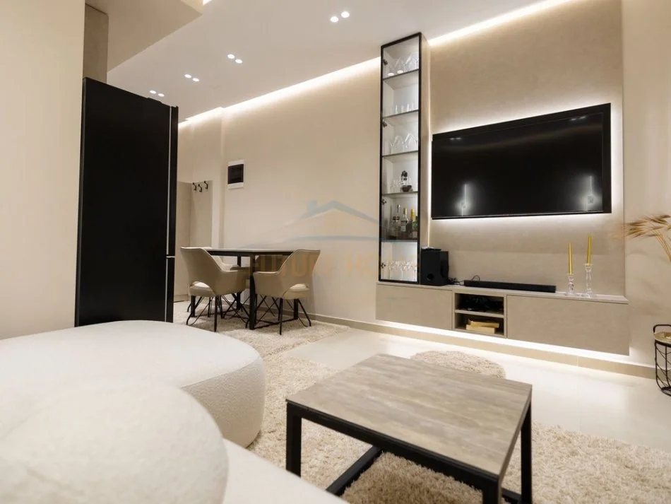 Tirane, shitet apartament 1+1 Kati 1, 110 m² 215.000 € (Transballkanike)