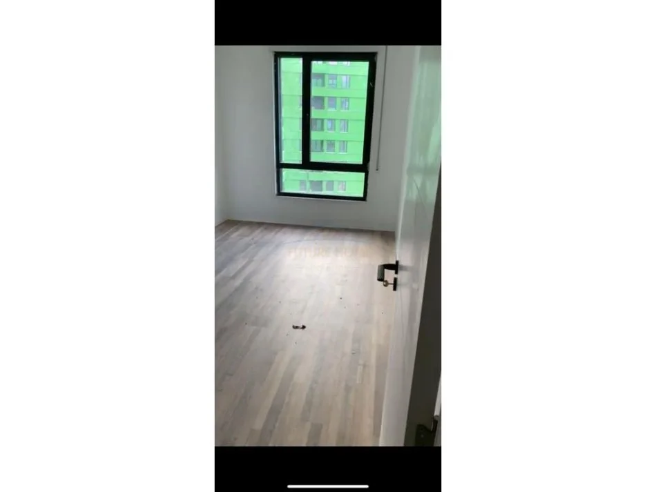 Tirane, shitet apartament 3+1 , 121 m² 175.450 € (porcelan)