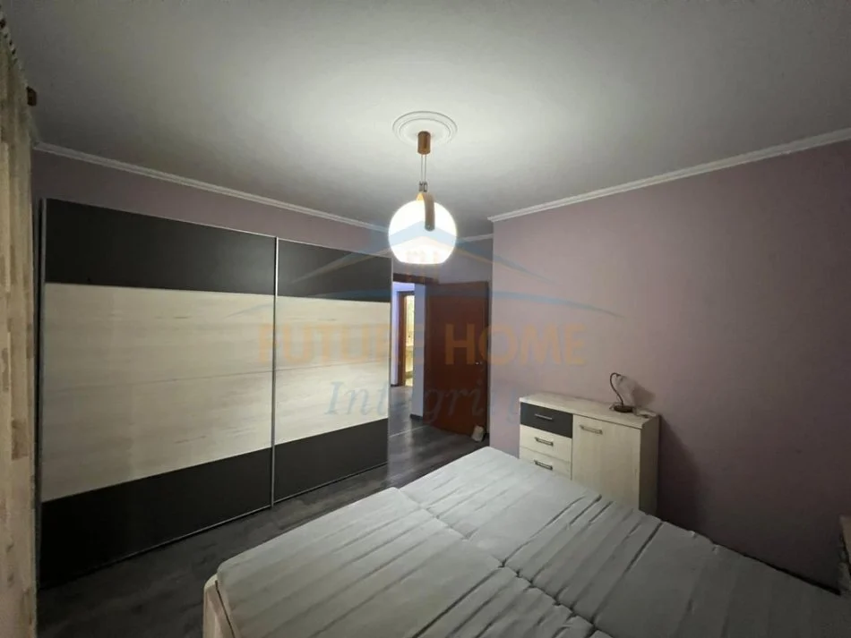 Tirane, jap me qera apartament 2+1+Ballkon Kati 6, 103 m² 1.000 € (RRUGA E ELBASANIT)