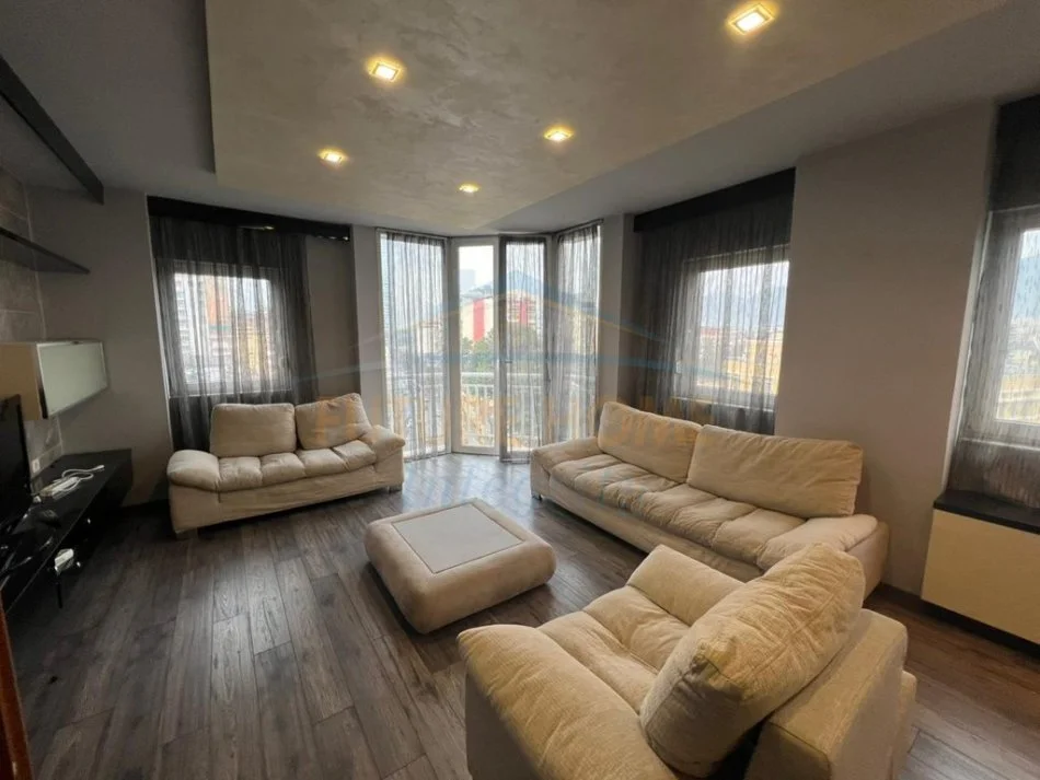 Tirane, jap me qera apartament 2+1+Ballkon Kati 6, 103 m² 1.000 € (RRUGA E ELBASANIT)