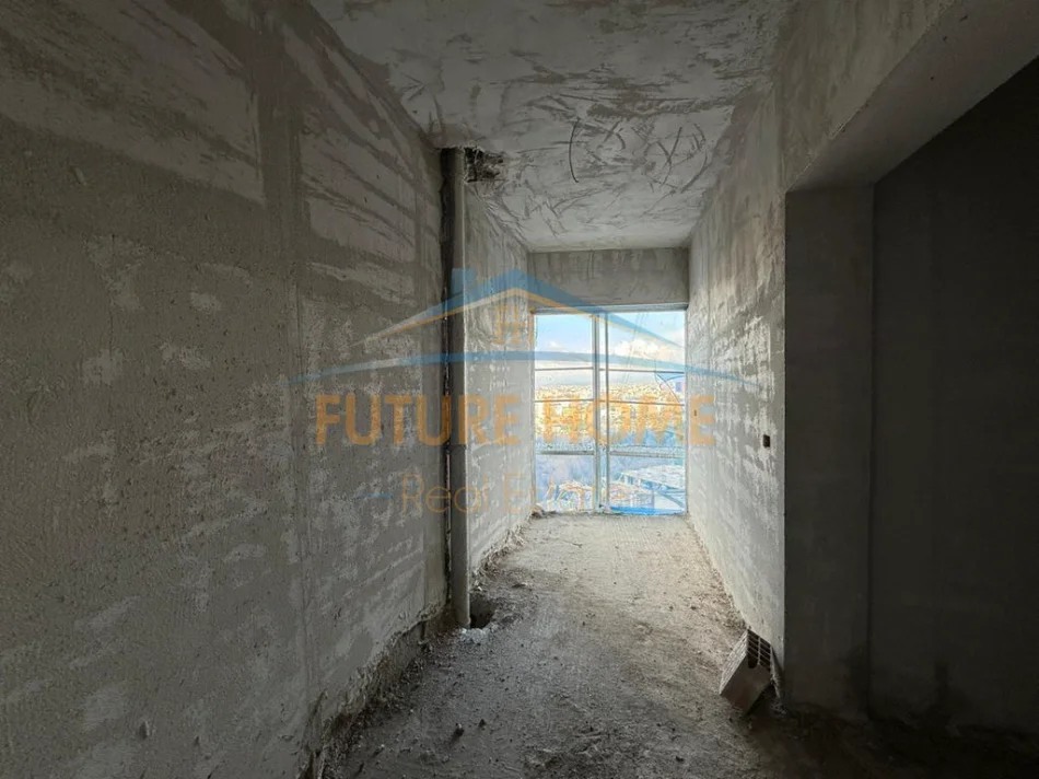 Tirane, shes apartament duplex 3+1+Ballkon Kati 1, 230 m² 380.000 € (Rezidenca Kodra e Diellit 2)