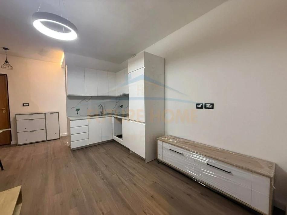 Shitet , Apartament 1+1, Komuna Parisit, Tirane 180,000 €, UNA58291