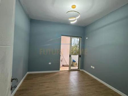 Tirane, shitet apartament 2+1 Kati 1, 98 m² 135.000 € (FRESK,RRUGA SHEFQET KUKA)