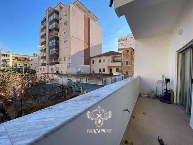 Durres, jepet me qera apartament 2+1+A+BLK Kati 2, 99 m² 400 Euro (Kopshti Sotir Noka Durres)