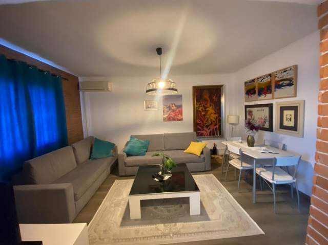 Tirane, jepet me qera apartament 1+1+A+BLK Kati 4, 65 m² 40.000 Leke (Kongresi i Lushnjes)