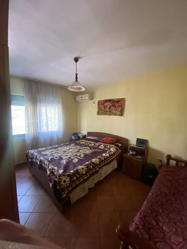 Tirane, ofert apartament 1+1+A+BLK Kati 4, 60 m² 300 Euro (Ferit xhajko)