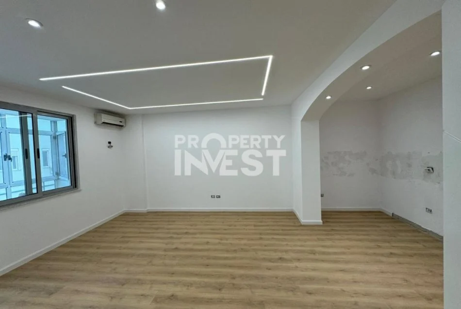 Tirane, shitet apartament 2+1+Aneks+Ballkon Kati 3, 105 m² 170.000 € (Selite,Kodra e diellit)