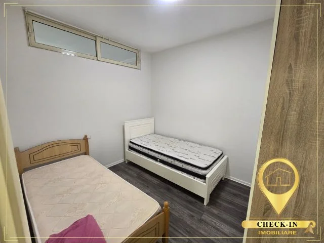 Tirane, jepet me qera apartament 2+1+Aneks+Ballkon Kati 1, 85 m² 570 € (Rruga Aleksandri i Madh)