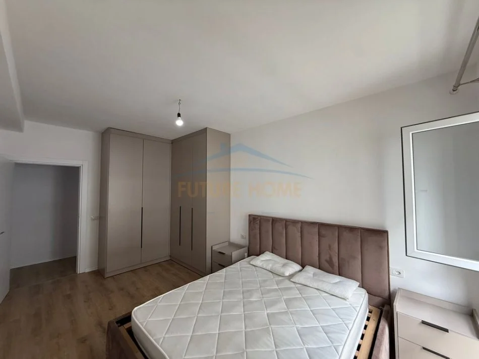 Tirane, jepet me qera apartament 2+1 Kati 2, 84 m² 500 € (Univers City)