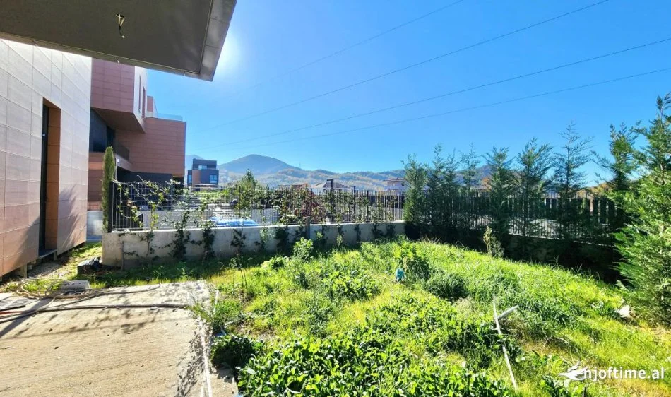 SHITET: Vilë e Bashkëngjitur 📍Luminor Residence - TEG, Pas Uni. Aldent ((750,000€))