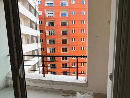 Tirane, shitet apartament 1+1 Kati 5, 65 m² 95.000 € 