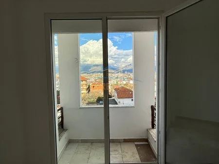 Shitet, Apartament 2+1+2, Casa Italia, Tirane. AREA63188