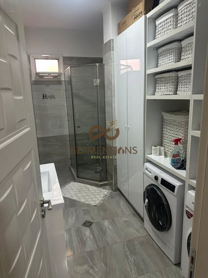 Tirane, jepet me qera apartament 2+1 Kati 4, 86 m² 700 € (liqeni i thate)