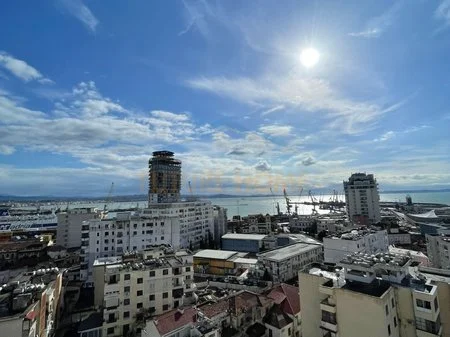 Durres, shitet apartament 3+1+Ballkon Kati 10, 145 m² 362.500 € 