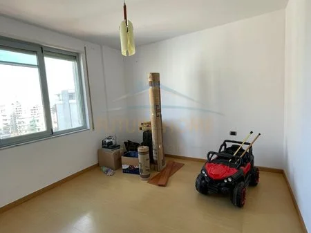 Durres, shitet apartament 3+1+Ballkon Kati 10, 145 m² 362.500 € 