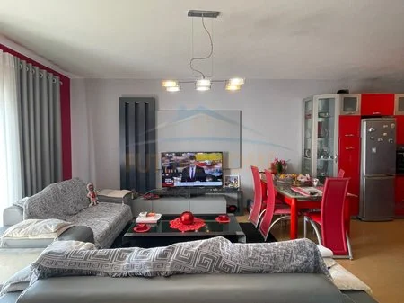 Durres, shitet apartament 3+1+Ballkon Kati 10, 145 m² 362.500 € 