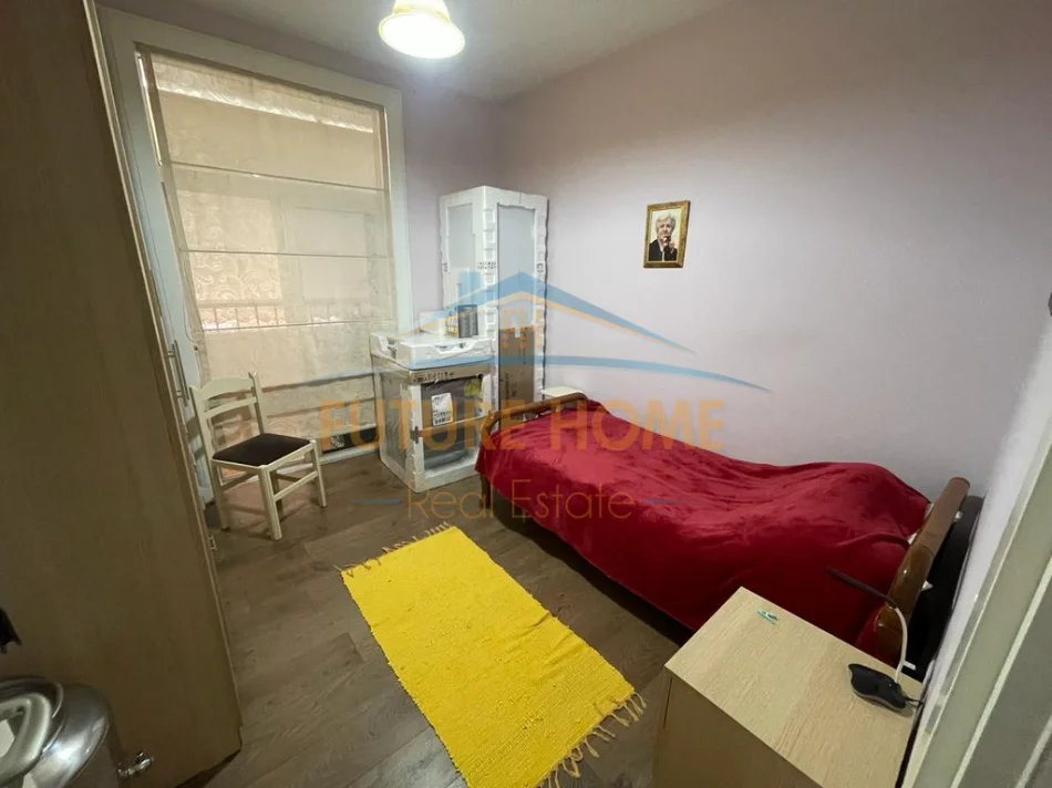 Tirane, shitet apartament 2+1+Ballkon Kati 6, 81 m² 230.000 € 