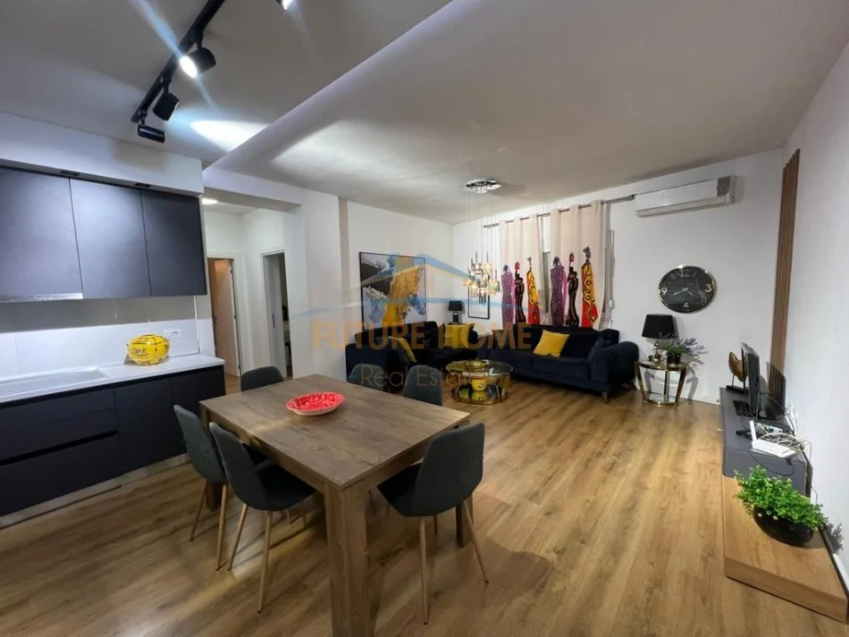 Tirane, shitet apartament 2+1+Ballkon Kati 7, 115 m² 259.000 € 