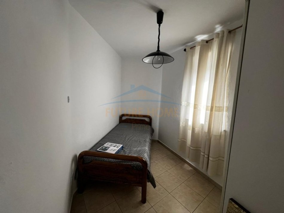 +355696022060 Tirane, jepet me qera apartament 2+1 Kati 5, 80 m² 450 € (Laprake)