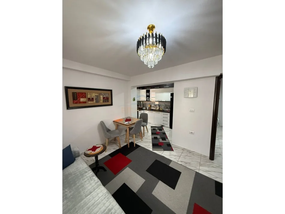 Pogradec, shitet apartament 2+1 Kati 5, 70 m² 100.000 € 