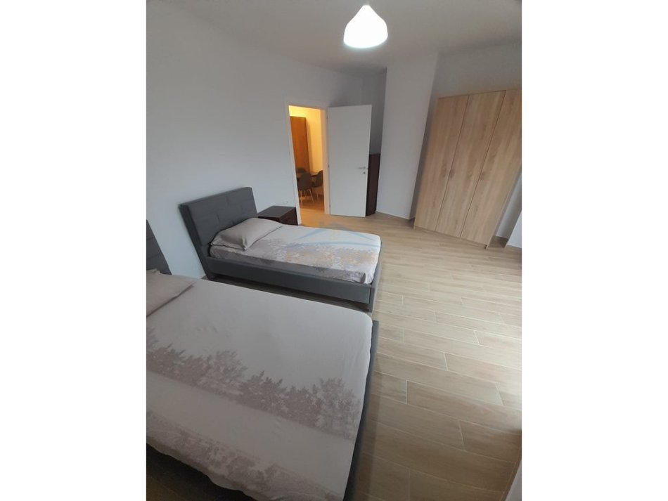 Tirane, jepet me qera apartament 2+1 Kati 7, 82 m² 550 € (Don Bosko)