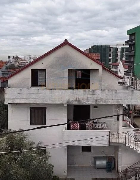 Tirane, shitet shtepi 5+1 Kati 3, 186 m² 230.000 € (KAMEZ)