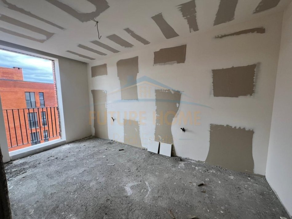 Shitet, Apartament 1+1+ Post parkimi, Siri Kodra, 116,000 €, Return63610