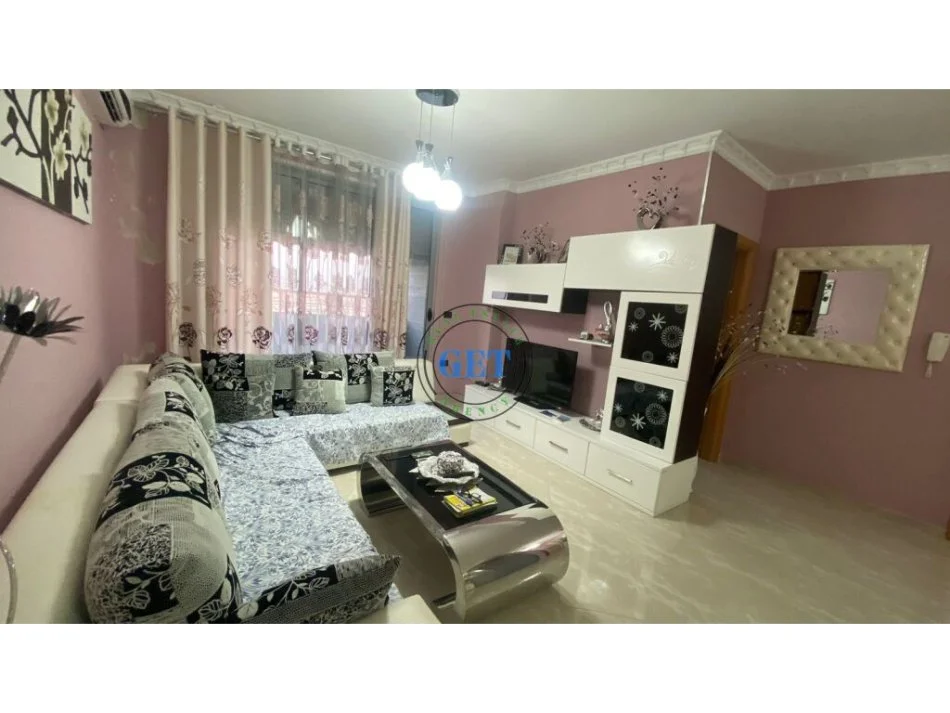 Durres, shitet apartament 2+1 Kati 8, 100 m² 110.000 € (Tek Ish-URT, Durres)