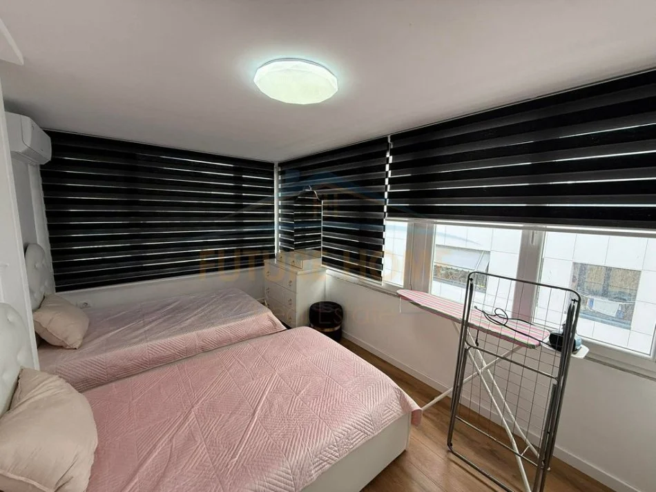 Tirane, jepet me qera apartament 2+1+2, Kati 5, 136 m² 1.000 € (21 Dhjetori)