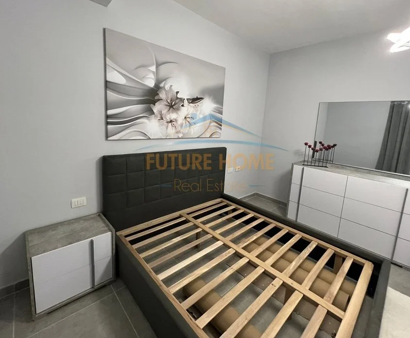 Qera, Apartament 2+1, Liqeni i Thate, rruga e Ullishtes, Tirane.