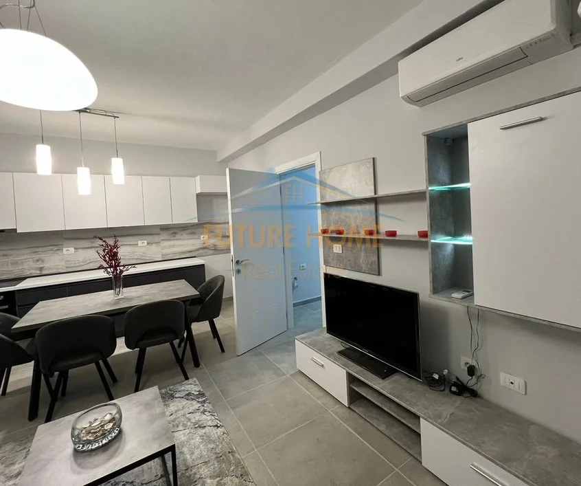 Qera, Apartament 2+1, Liqeni i Thate, rruga e Ullishtes, Tirane.