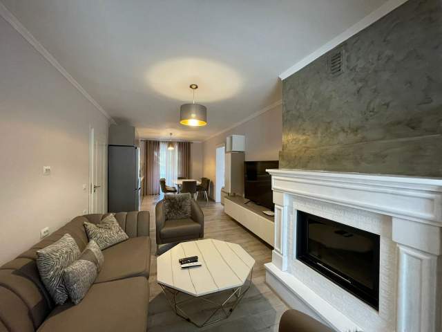 Tirane, jepet me qera apartament 2+1+BLK Kati 2, 94 m² 1.000 Euro (Myslym Shyri)