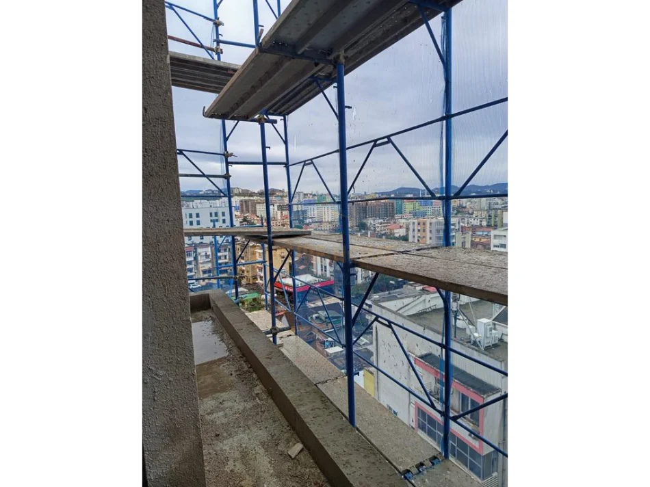 Tirane, shitet apartament 3+1+Aneks+Ballkon Kati 9, 130 m² (Bulevardi Bajram curri)