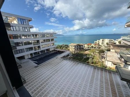 Vlore, shitet apartament 2+1+Ballkon Kati 5, 91 m² 300.000 € (Uji i Ftohte)