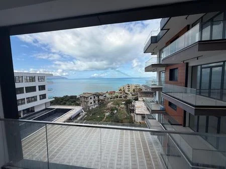 Vlore, shitet apartament 2+1+Ballkon Kati 5, 91 m² 300.000 € (Uji i Ftohte)