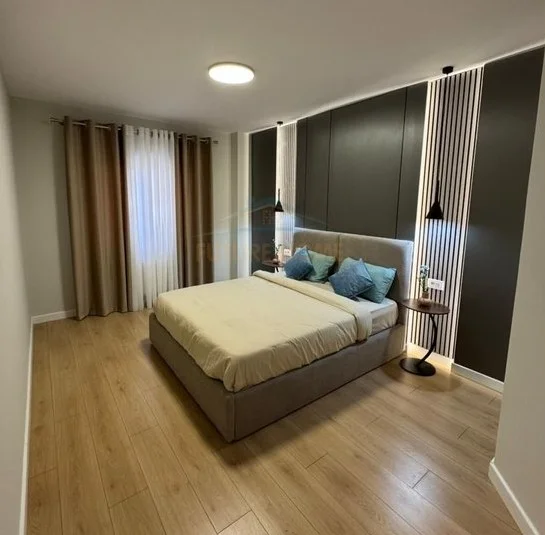 Tirane, shitet apartament 2+1 Kati 8, 117 m² 299.000 € (zogu zi)