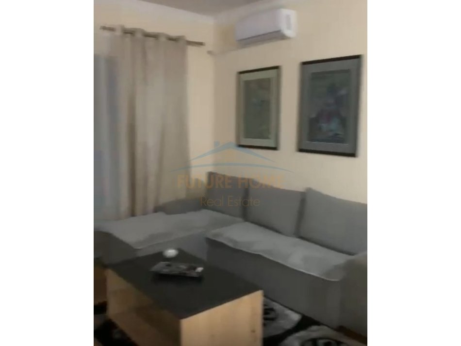 Qera, Apartament 1+1, Unaza e Re, Tiranë 550 €, UNA27158