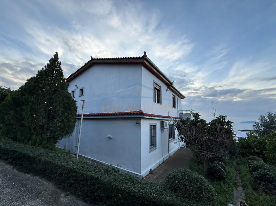 Vlore, shitet Vile 4+1+Ballkon Kati 4, 146 m² 480.000 € (Uji i Ftohte)