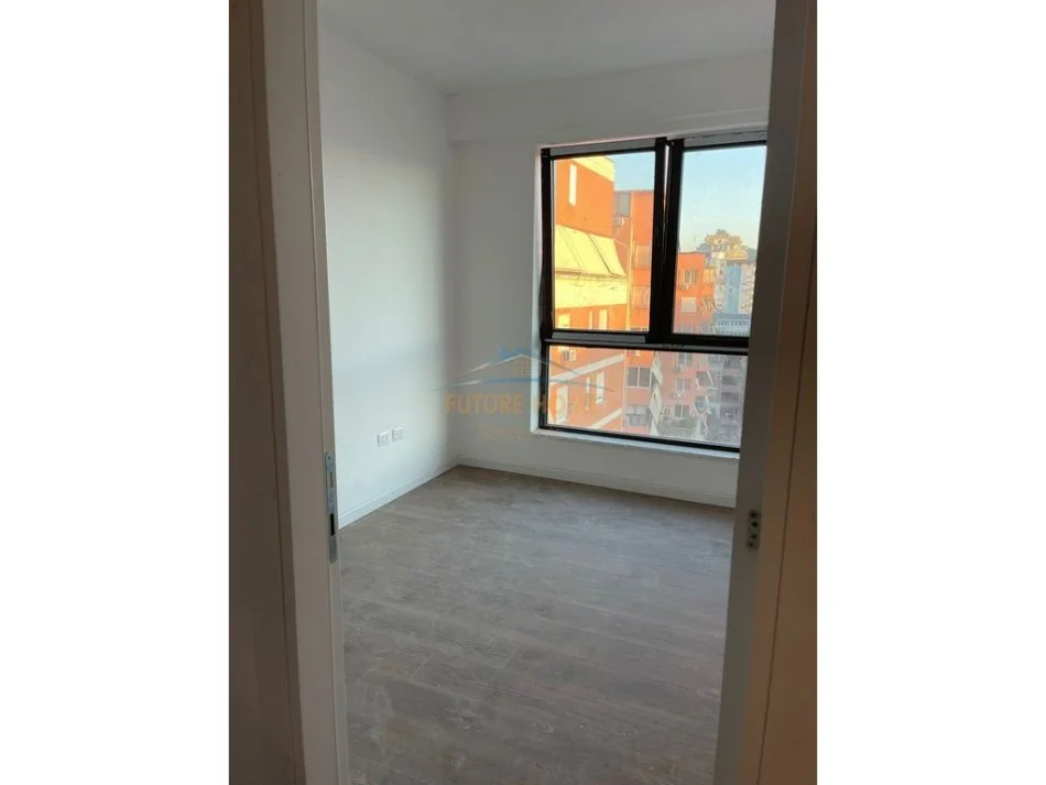 Tirane, shitet apartament 2+1 Kati 6, 94 m² 270.000 € 