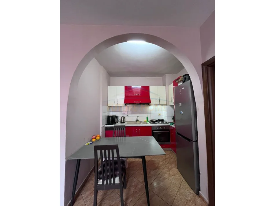 Tirane, shitet apartament 2+1+Aneks+Ballkon Kati 3, 81 m² 210.000 € (21 DHJETORI)