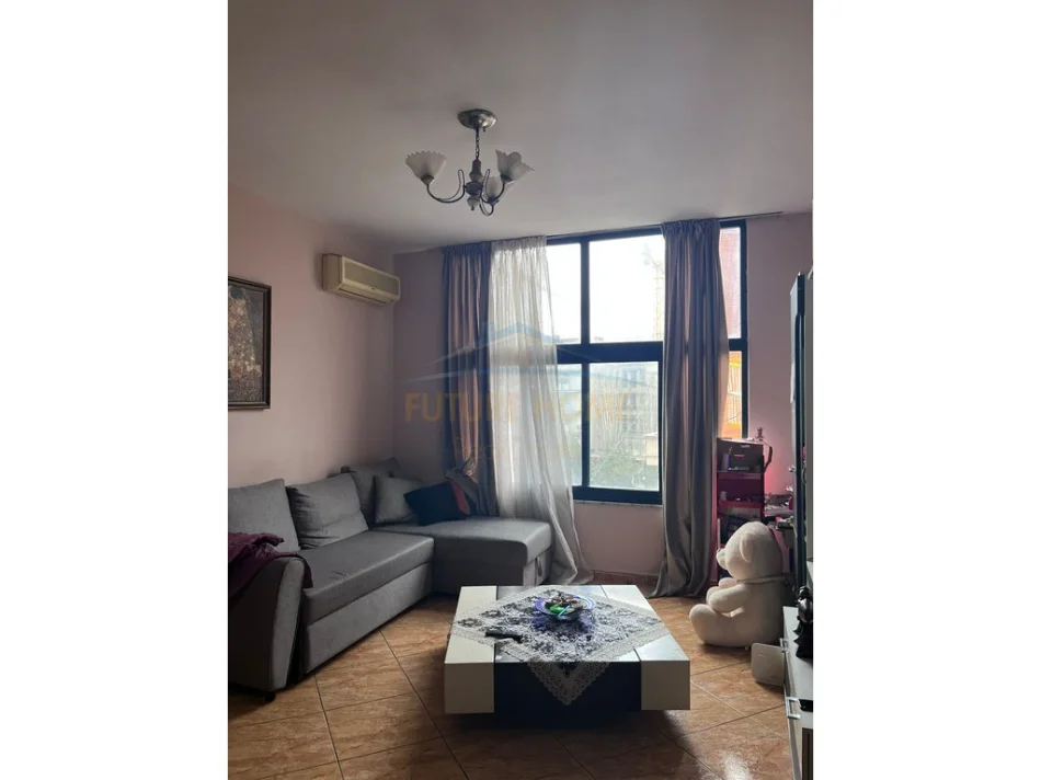 Tirane, shitet apartament 2+1+Aneks+Ballkon Kati 3, 81 m² 210.000 € (21 DHJETORI)