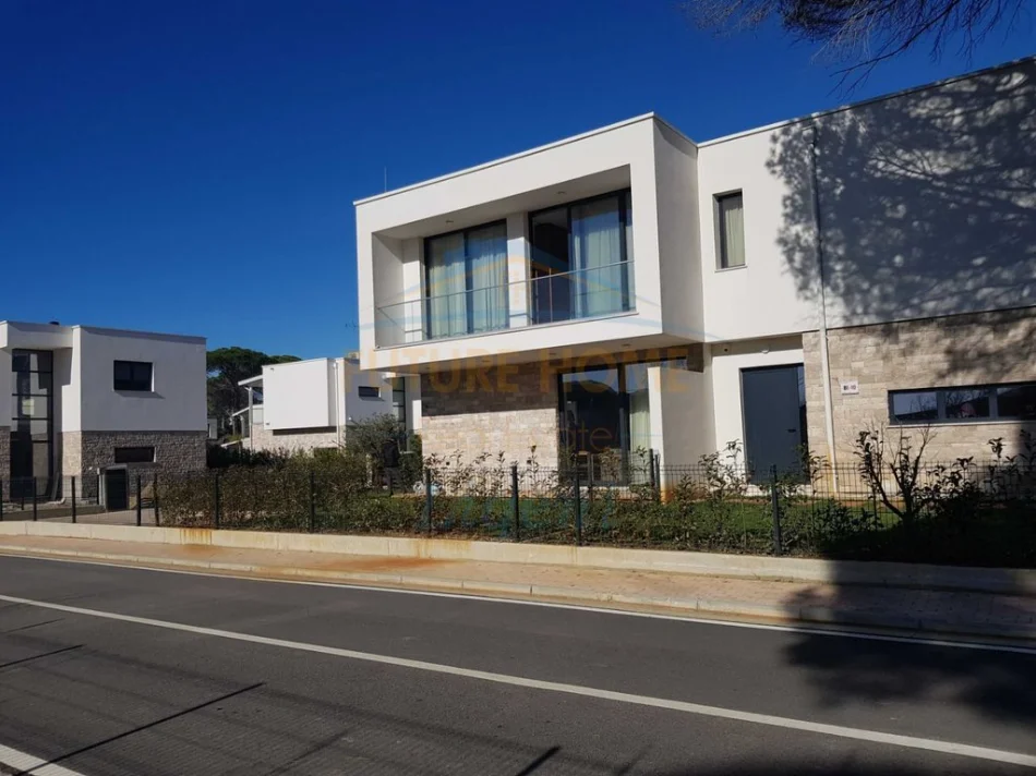 Shqiperi, shitet Vile 2 Katshe , 130 m² 580.000 € (San Pietro)