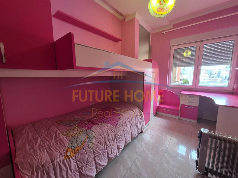 Tirane, shitet apartament 2+1 Kati 5, 84 m² 240.000 € (Ish Parku Autobuzave)