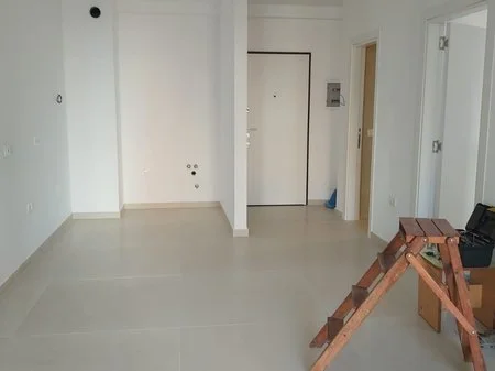 Tirane, jepet me qera ambjent biznesi Kati 3, 68 m² 500 € 