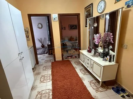 Tirane, shitet apartament 3+1 Kati 3, 135 m² 170.000 € 