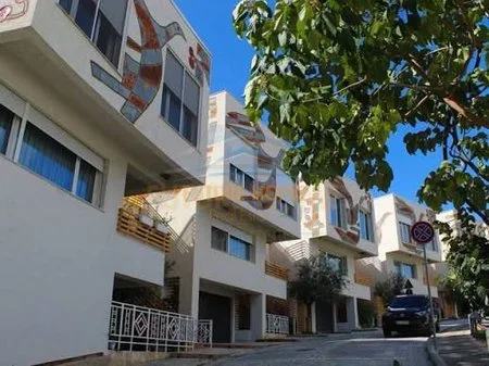 Tirane, shitet apartament duplex Dublex Kati 3, 121 m² 260.000 € (KODRA E DIELLIT 1)